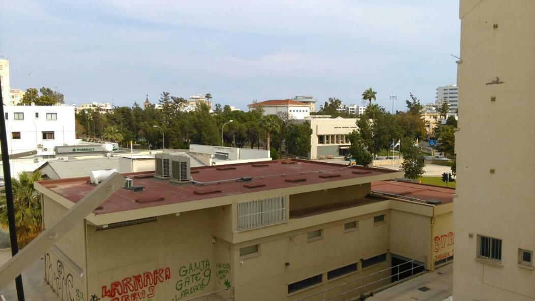 Modern City Center Apt Larnaca Extérieur photo